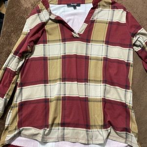 Plaid shirt, half sleeve